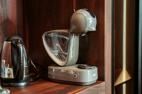 Comment installer un système de chauffage radiant au sol dans une salle de bain existante ?